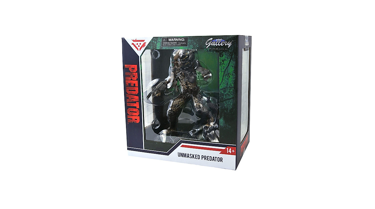 Unmasked Predator Statue by Diamond Select Toys