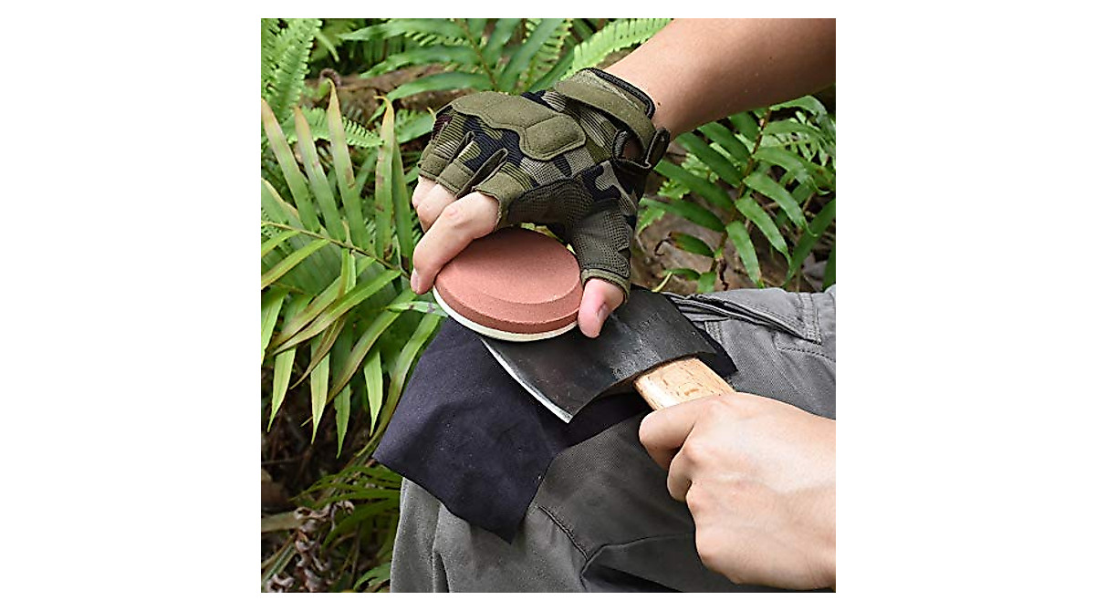 NedFoss Dual Grit Axe & Hatchet Sharpening Puck