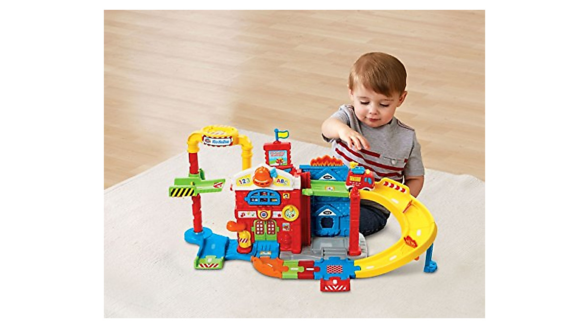 VTech Go! Go! Smart Wheels Fire Station - Fun Rescue Playset
