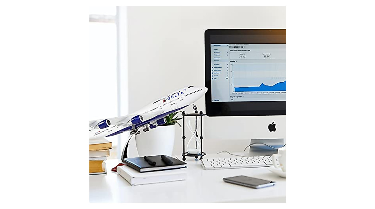 Shop the Delta Boeing 747 Diecast Model with LED Lights