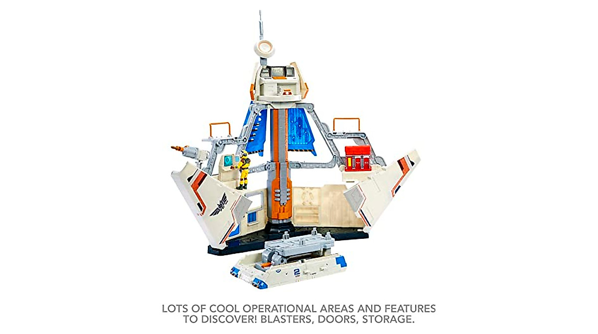 Ultimate Star Command Base Playset with Buzz Lightyear