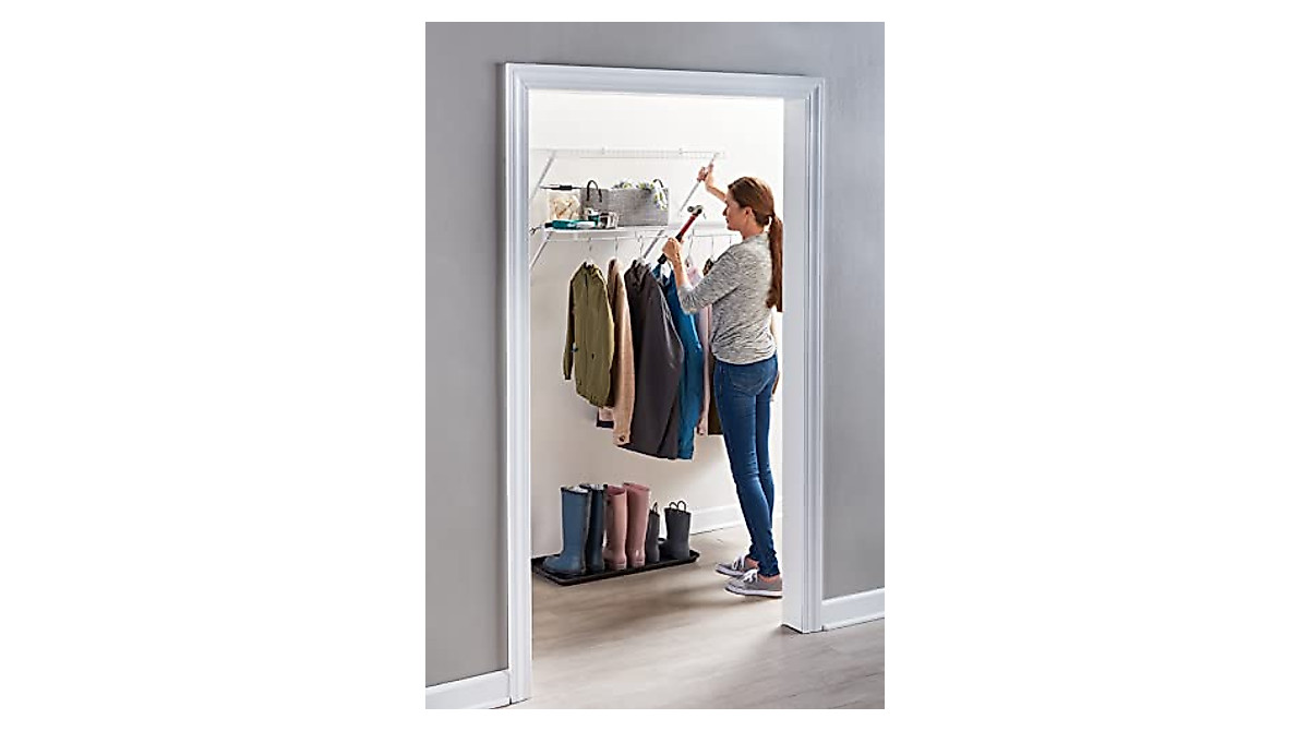 Rubbermaid Linen Closet Shelf Kit - Durable Storage Solution