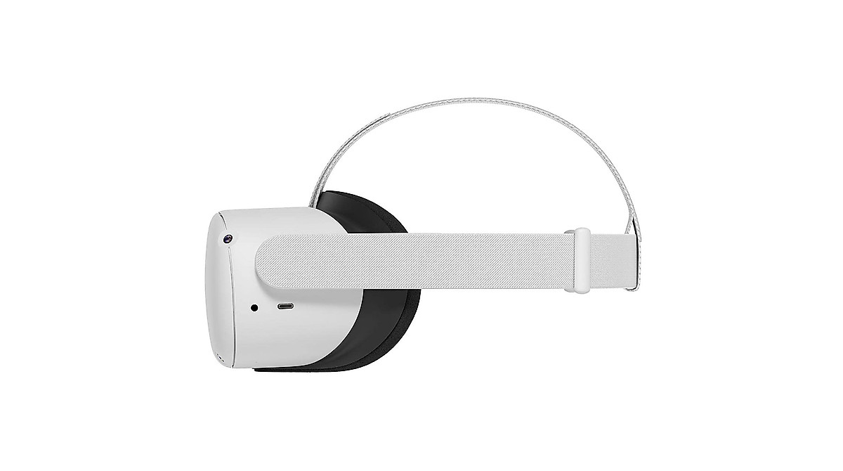 Meta Quest 2 128GB VR Headset with GOLF+ & Space Pirate Trainer