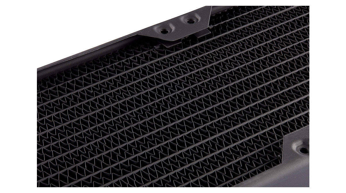 CORSAIR Hydro X Series XR7 360mm Cooling Radiator