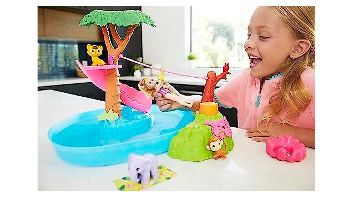 Barbie Chelsea Splashtastic Pool Surprise Playset