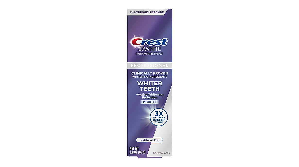 Crest 3D White Toothpaste - Professional Whitening Formula