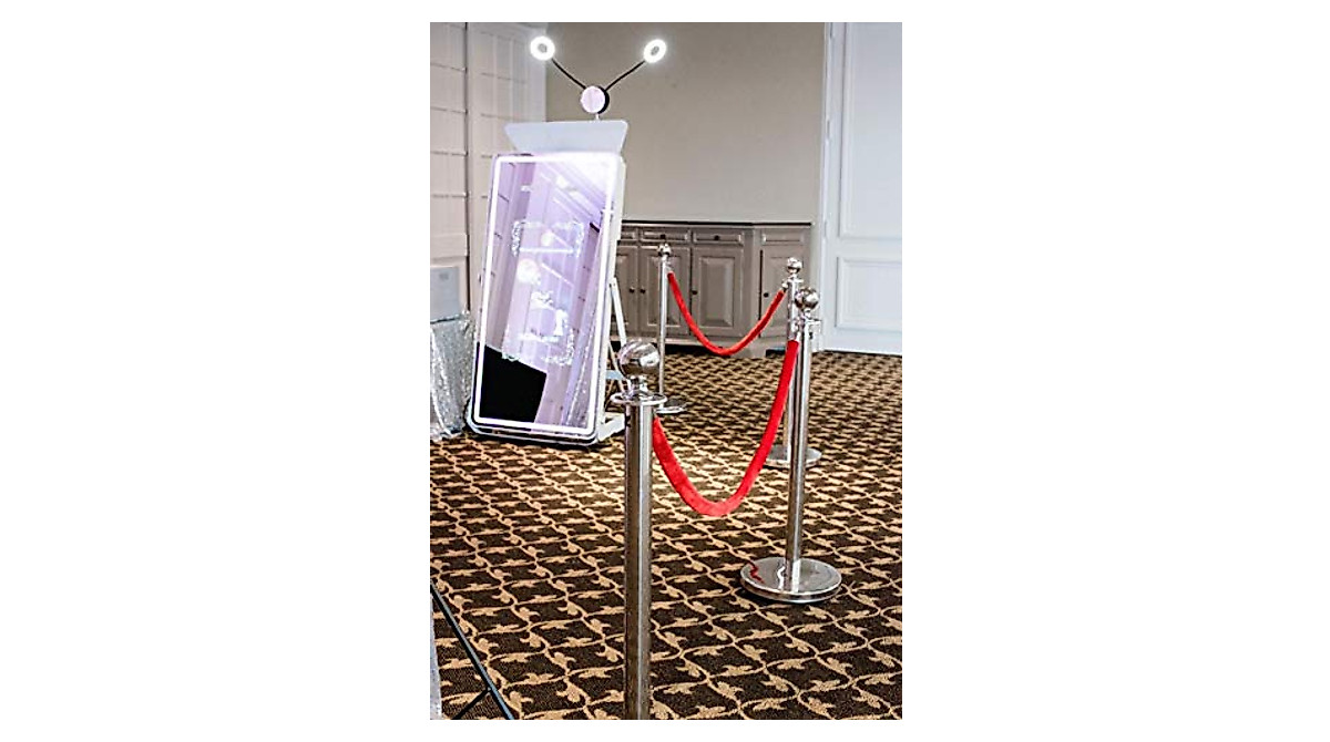 Astro Mirror Photo Booth - Modern Portable Event Photo Solution
