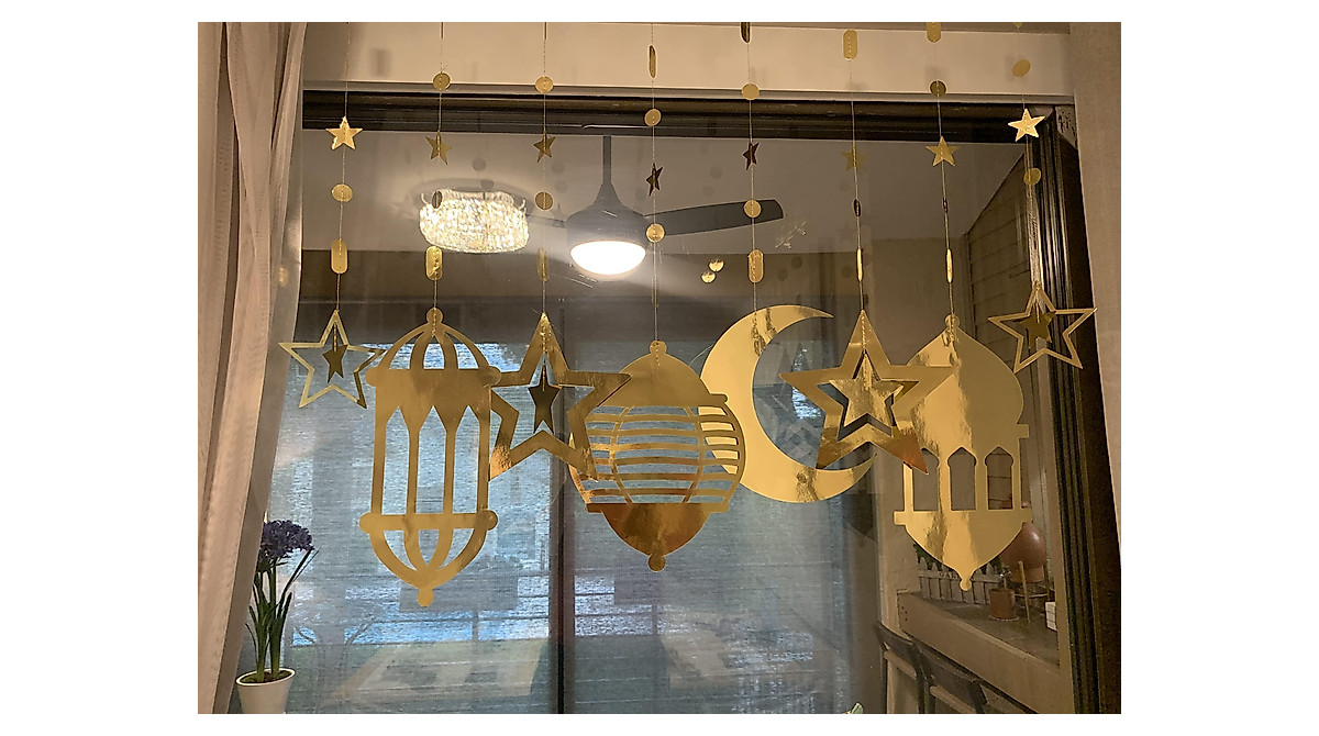 Gold Star & Moon Ramadan Decor - 16-Piece Eid Celebration Garland