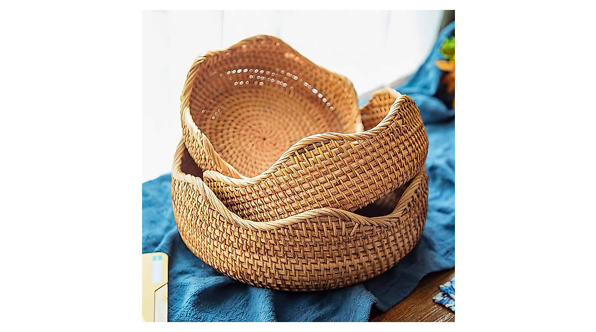 Meideli Rattan Woven Basket - Decorative Home Storage & Fruit Bowl