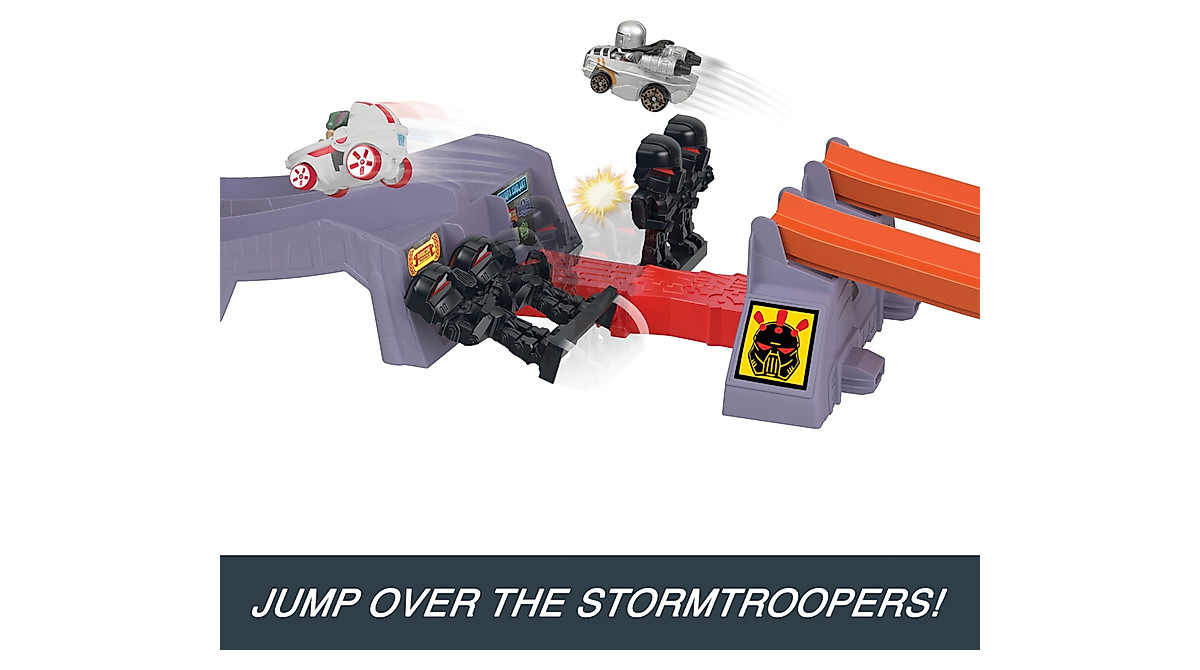 Hot Wheels Star Wars RacerVerse Track Set with Grogu & Mandalorian