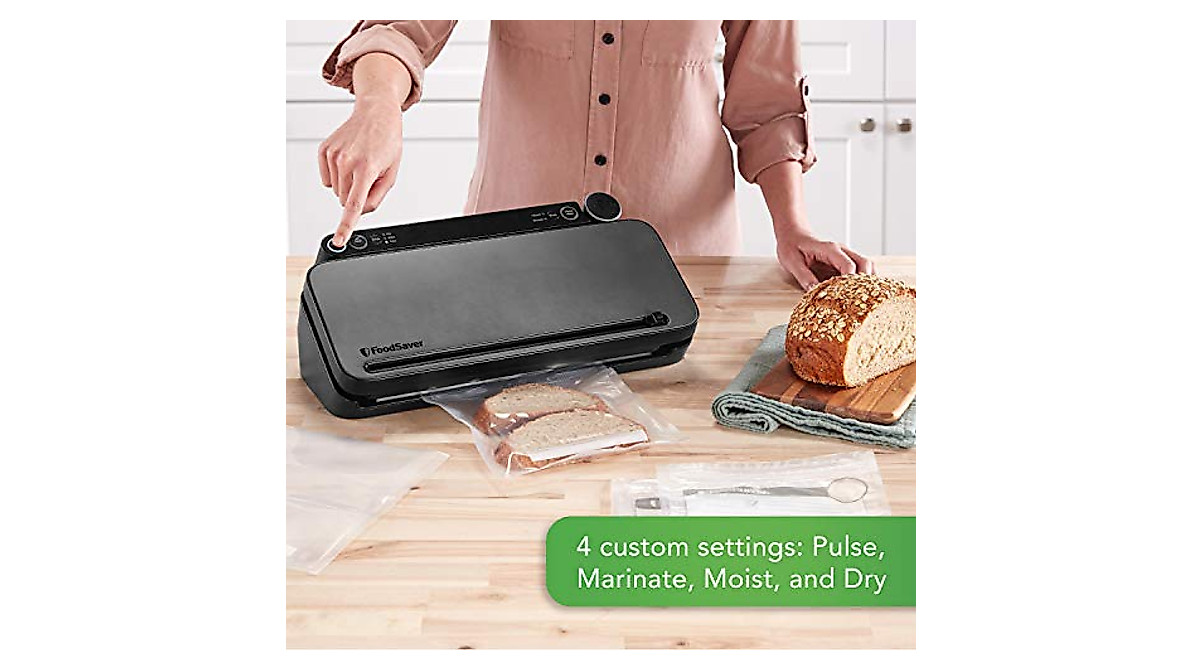 FoodSaver Vacuum Sealer Machine with 4 Settings for Fresh Food Storage