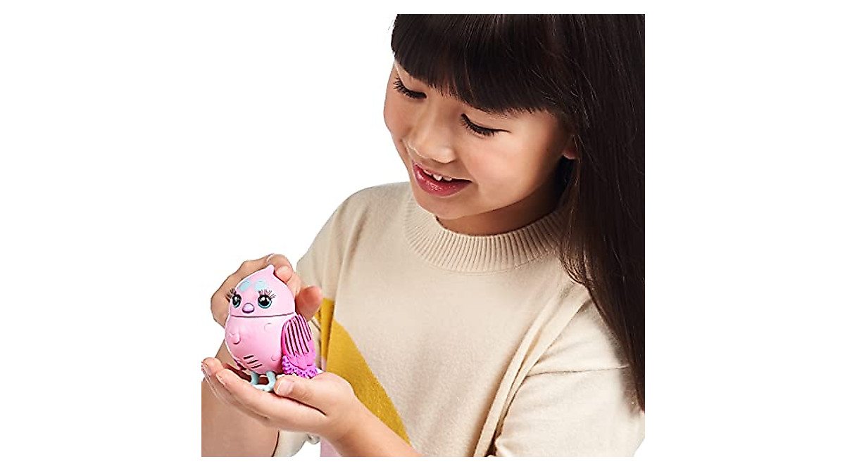 Little Live Pets Princess Polly Lil' Bird - Interactive & Linkable Toy