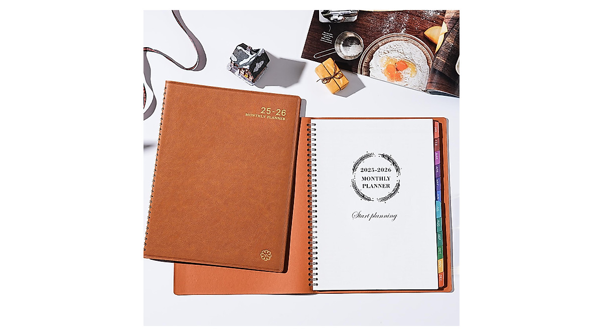 Monthly Planner 2023-2024 - Elegant Leather Calendar for Professionals