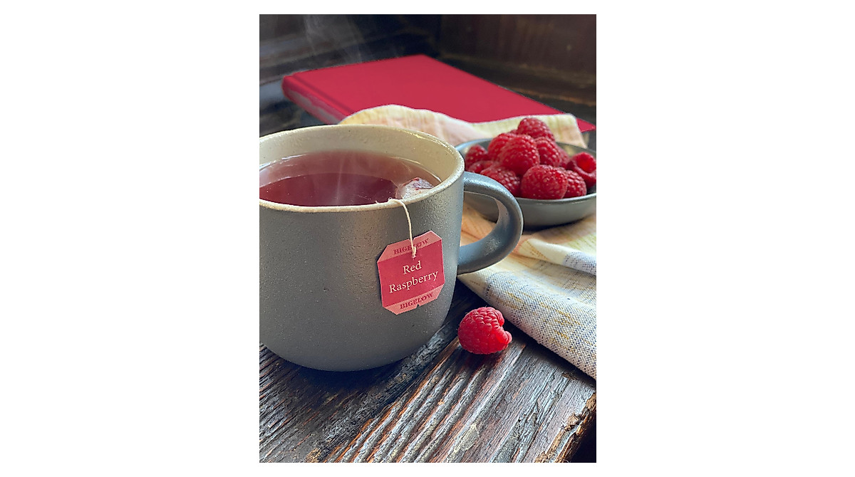 Bigelow Red Raspberry Herbal Tea – Caffeine Free Delight