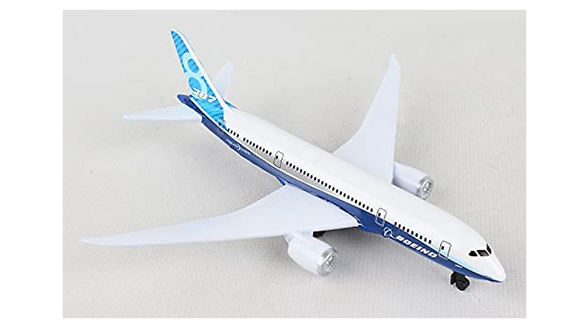 Daron Boeing Commercial Play Set with 787 Airplane | Kids & Collectors