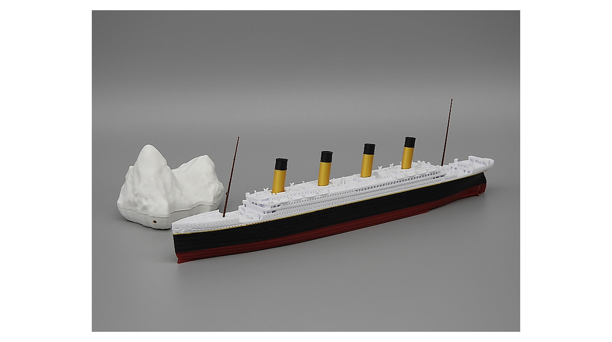 TheRoller3d Titanic Model Ship - 1 Ft, Historically Accurate