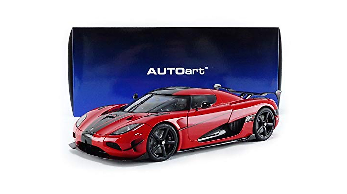 Koenigsegg Agera RS 1/18 Model Car - Chili Red