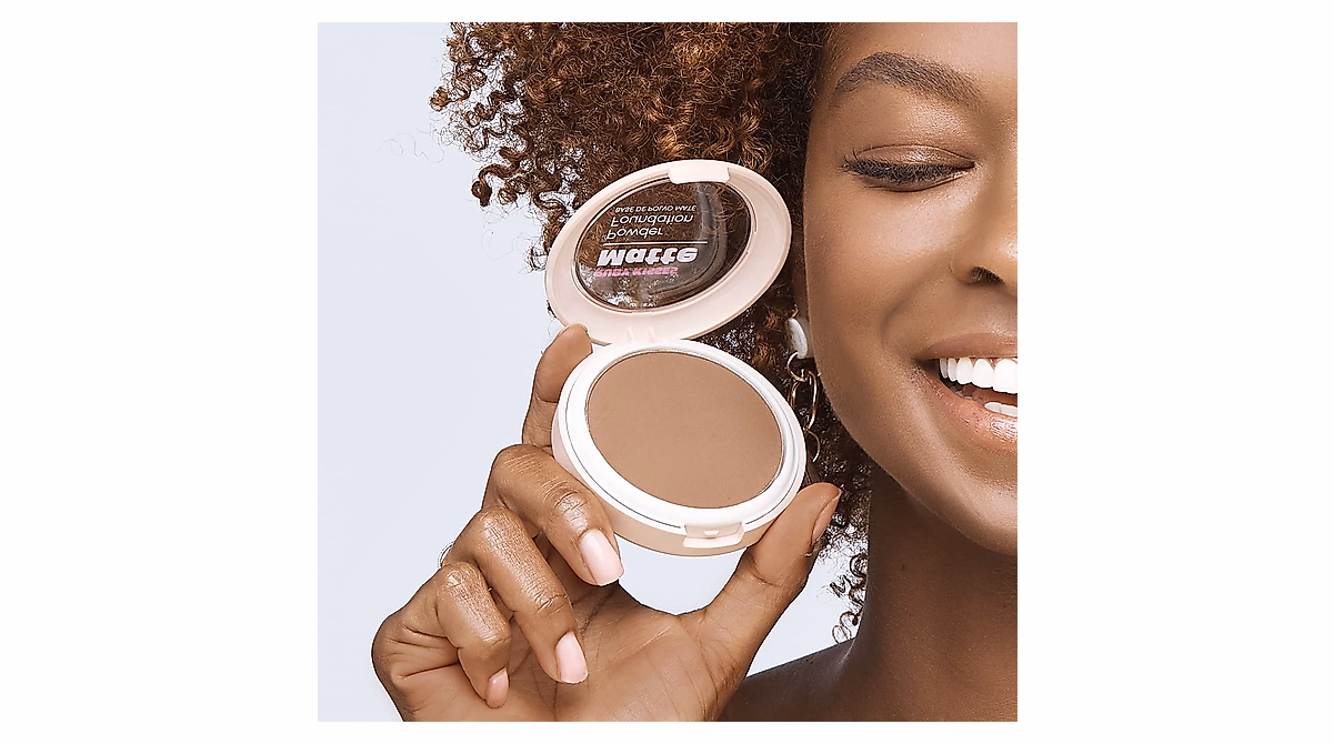 Ruby Kisses Matte Powder Foundation Mocha - Full Coverage & Long Lasting