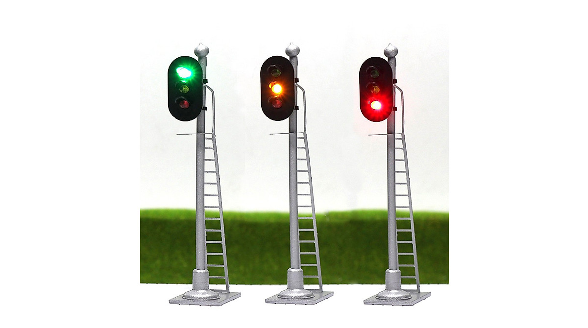HO Scale Model Railroad Signals 3-Pack with Bright LEDs | Evemodel