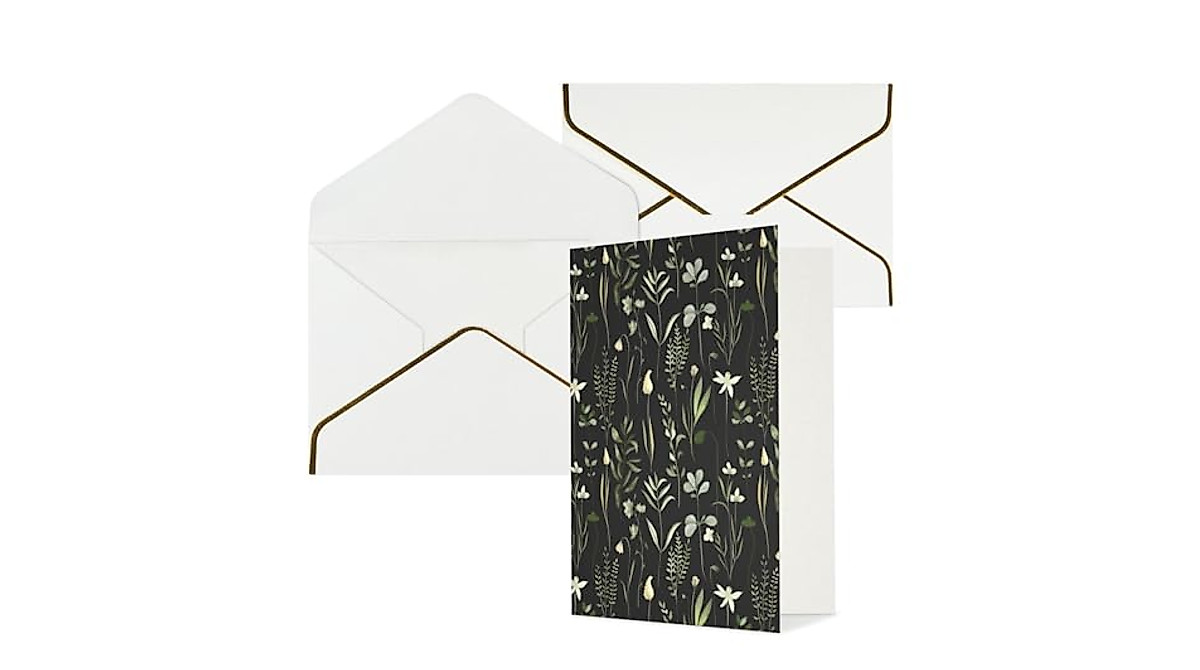 Elegant CULPRT A7 Invitation Envelopes with Gold Trim