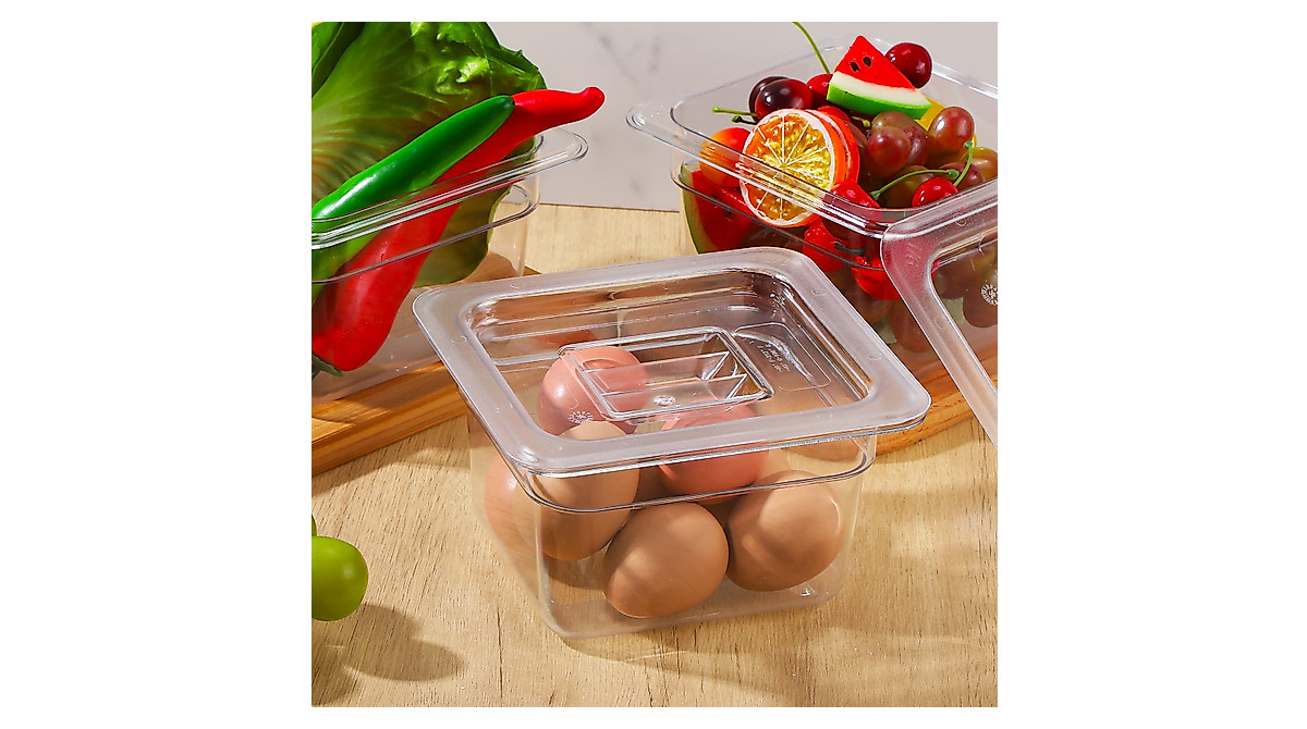 Clear 1/6 Food Pans with Lids - Commercial Kitchen Storage