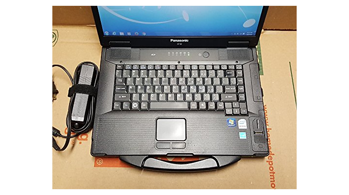 Panasonic Toughbook CF52 Laptop Win 7 Pro & Office 2010