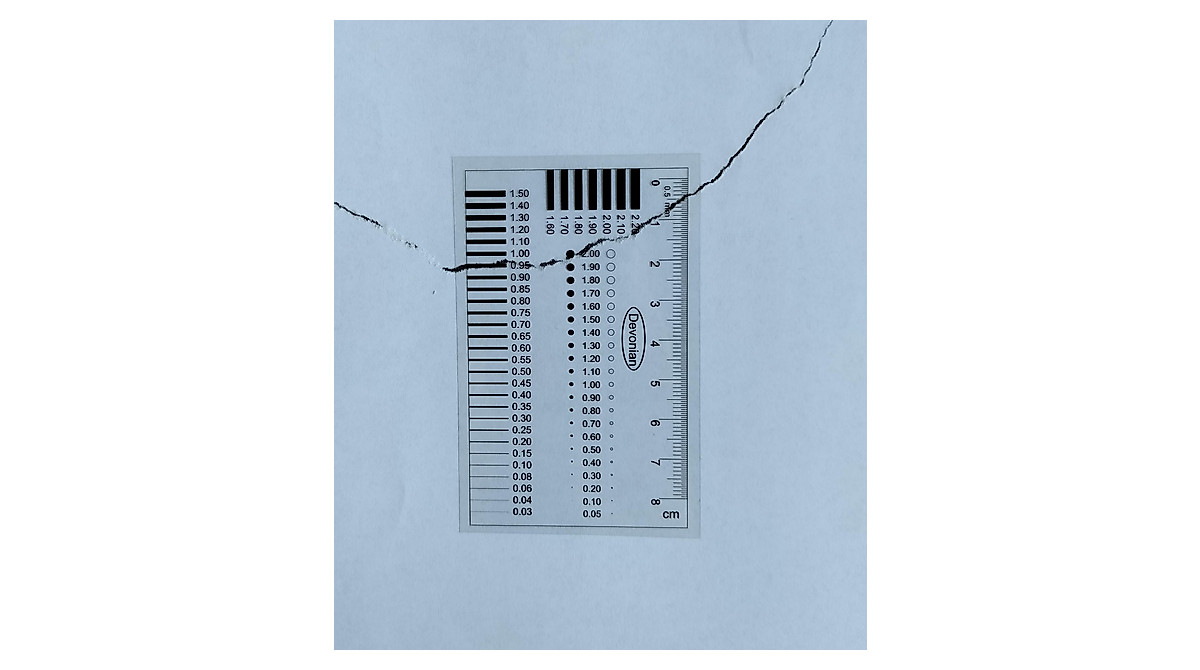 Devonian Transparent Crack Width Ruler - High Precision