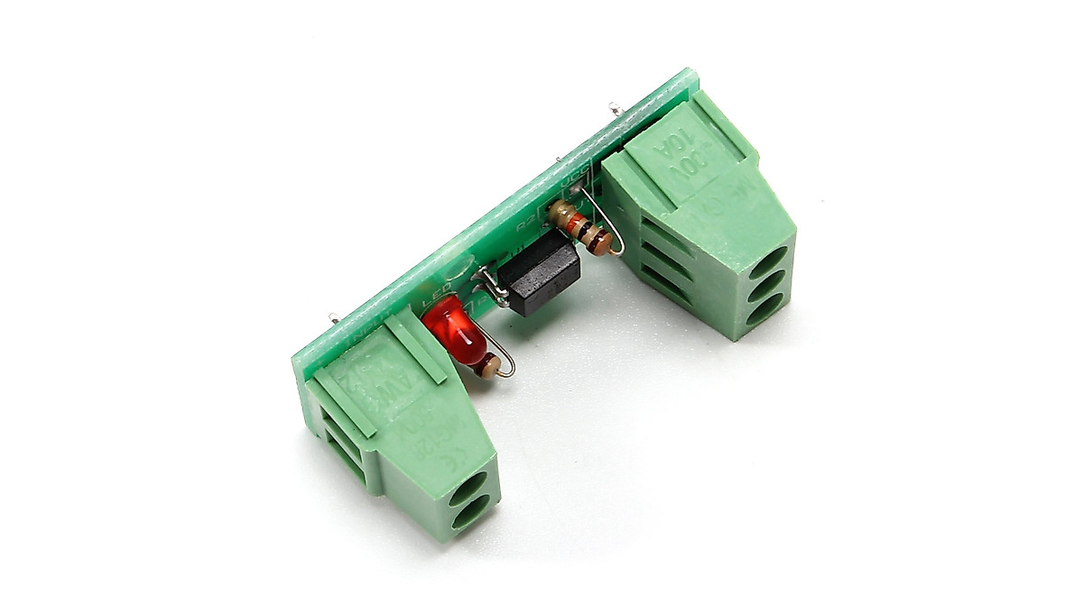 DONGKER Optical Isolator Module 12V Photoelectric Isolator PNP NPN