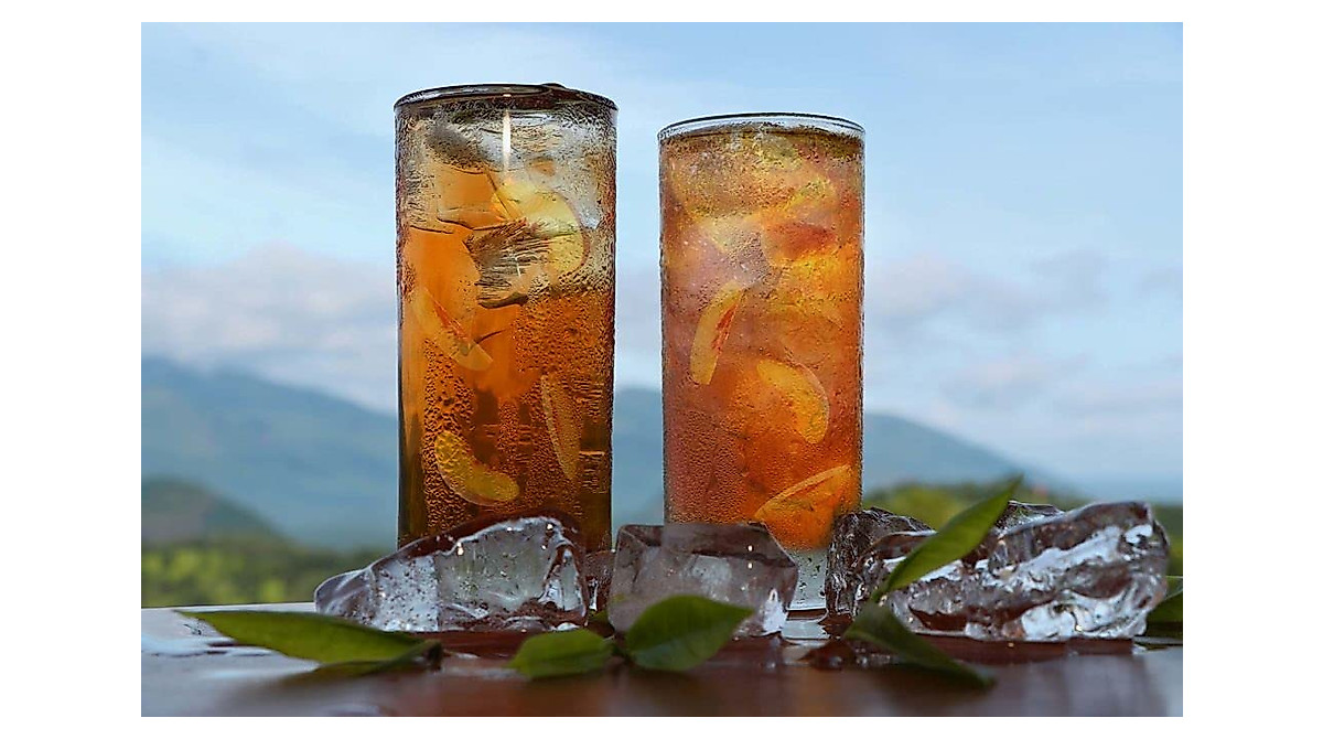 Walters Bay Peach Iced Tea - Refreshing & Unsweetened