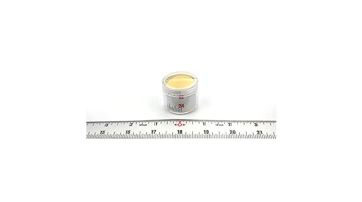 Self-Adhesive Center Finding Ruler for Easy Measurements
