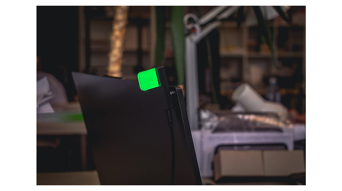 Luxafor Flag LED USB Indicator - Stay Focused & Productive