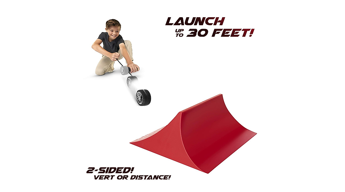 Fly Wheels Ramp - Perform Extreme Stunts & Jumps!