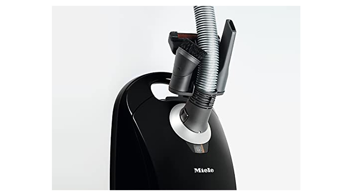 Miele Compact C1 Turbo: Powerful Canister Vacuum