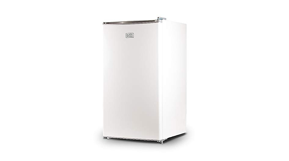BLACK+DECKER Compact Refrigerator: Sleek & Energy Efficient