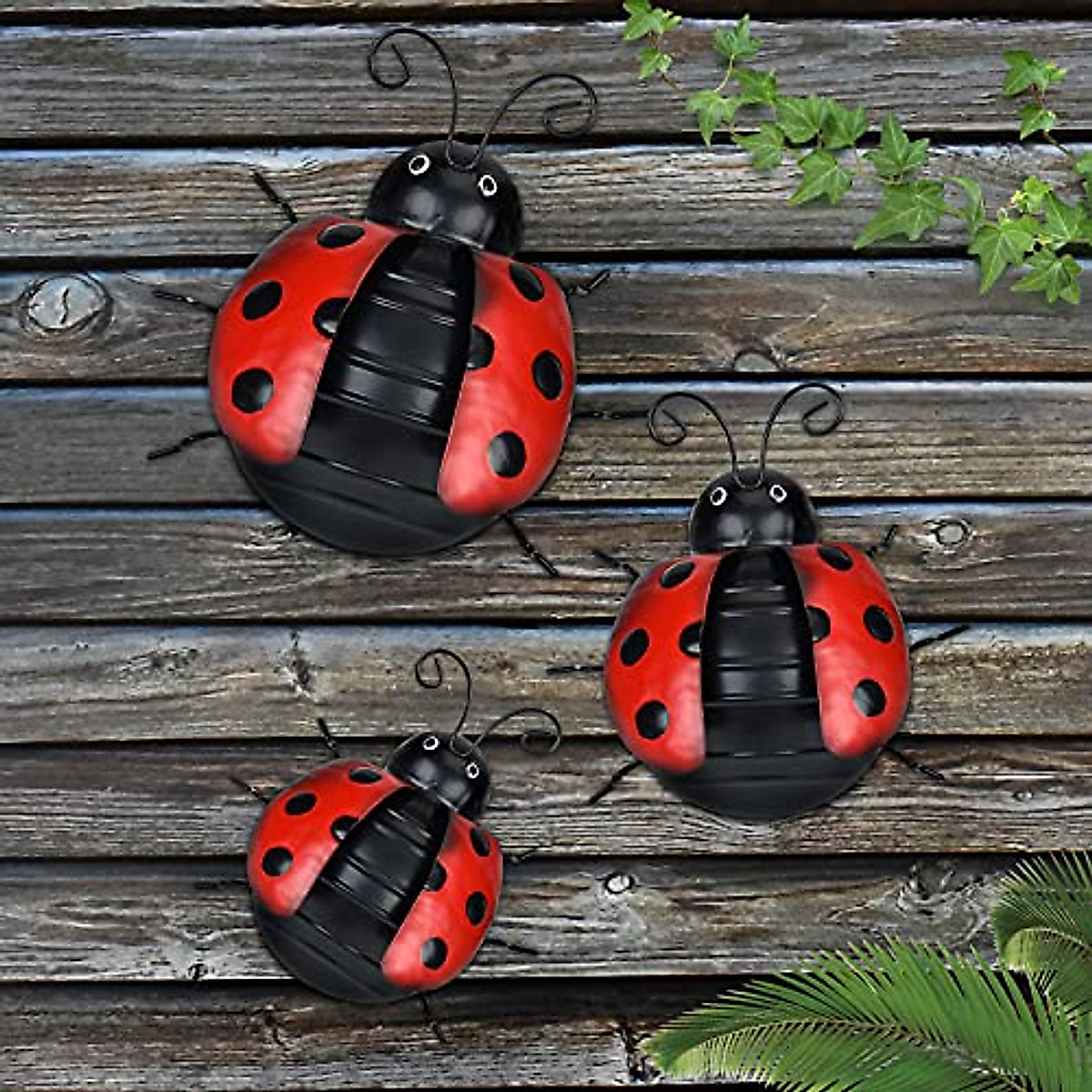 Metal Ladybug Wall Art Decor Set - Vibrant Garden & Indoor Decor