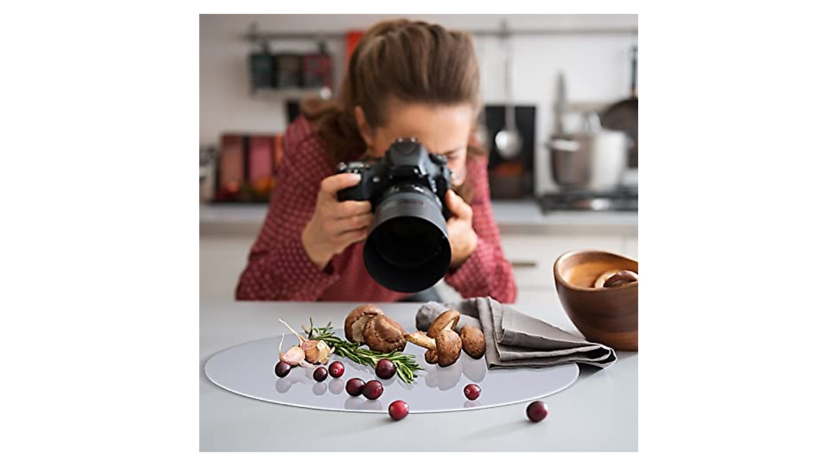 Professional 12 Inch Reflective Display Risers for Product Photography