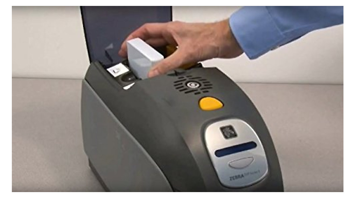 Zebra ZXP Series 3 ID Card Printer - Dual Side Printing