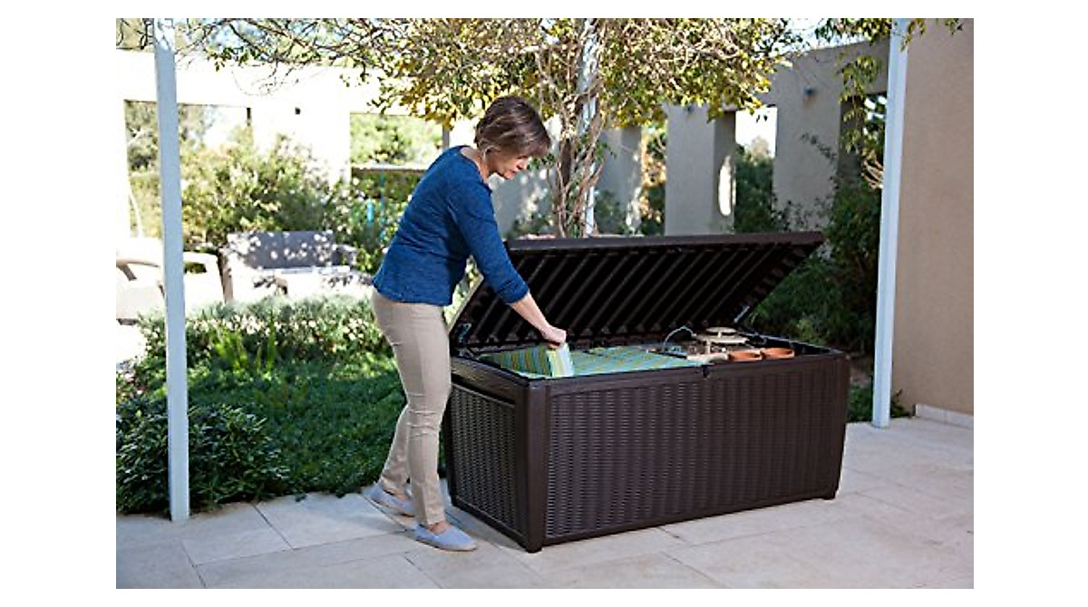 Keter Sumatra 135-Gallon Rattan Deck Box – Stylish Outdoor Storage ...